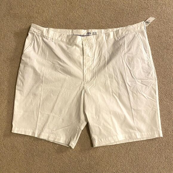 NWT IZOD Men's Big & Tall Flat Front Chino Short Bright White 52W 10.5 Inseam - Picture 1 of 5